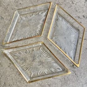 Hotbox-Vintage-South-Pasadena-California-70s-60s-Gold-trimmed-serving-dishes_6576 Large