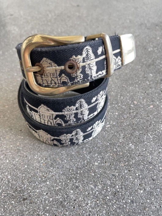 Vintage Doncaster Neighborhood Farm Scene Waist Belt → Hotbox Vintage
