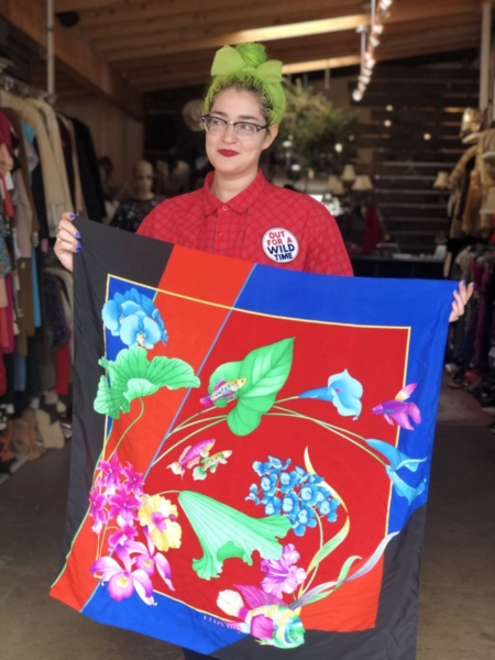 Hotbox-Vintage-South-Pasadena-California-Accessories-Scarves-5463
