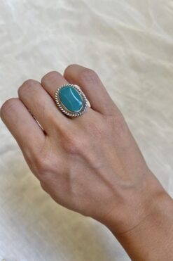 Vintage Mexican Turquoise Cabochon and Sterling Silver Ring