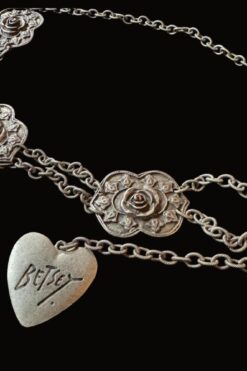 Vintage 90s BETSEY JOHNSON Rose Chain Belt - Small/Medium