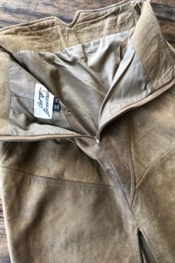 Hotbox-Vintage-South-Pasadena-California-Clothing-Accessories-2590