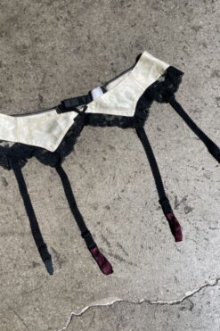 Vintage Cream Satin and Black Lace Garter Belt - M