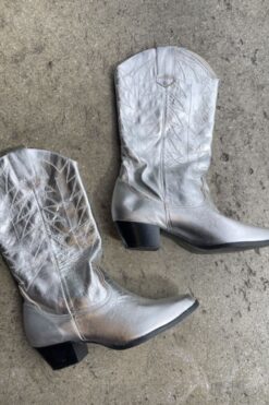Vintage 80s SOLD Silver Leather Cow Girl Boots - Size 7 SOLD