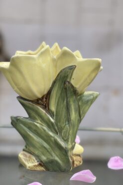 SOLD Vintage 50s McCoy Tulip Vase - Local Pick-up Only