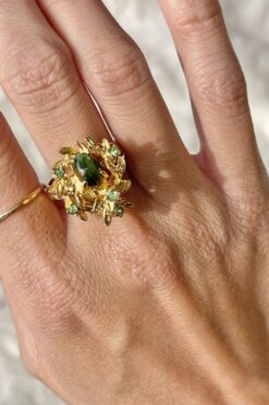 Vintage 60s Jade and Gold Ring