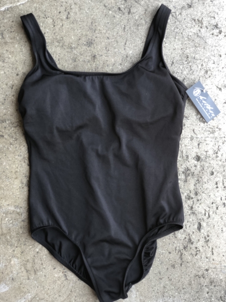 Hotbox-Vintage-South-Pasadena-California-Summer-Swimsuits-8992