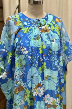 Alternative view of 60s Bright Floral Kaftan L