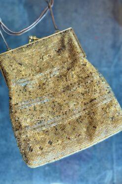 90s hillard and hanson beaded clutch 6136