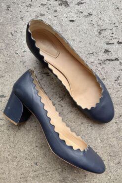 Chloe Scalloped Navy Heels 40, US 8.5