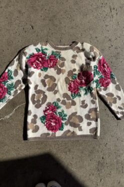 Vintage 90s Leopard Rose Kint Sweater