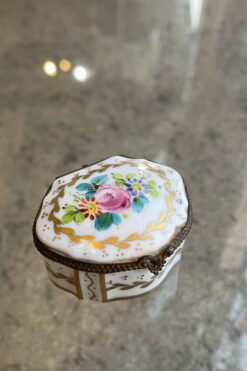 Vintage White Porcelain Hand Painted Trinket/Pill Box
