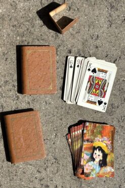 Alternative view of Vintage Leather Double Deck Card Holder with Playing Cards