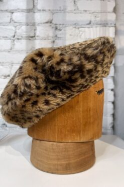 Hotbox-Vintage-South-Pasadena-California-wool-beret-cabbie-newsboy-winter-hat-_4124 Large