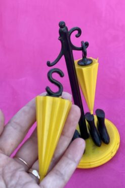 Vintage 1950s Umbrella Stand Salt & Pepper Shaker