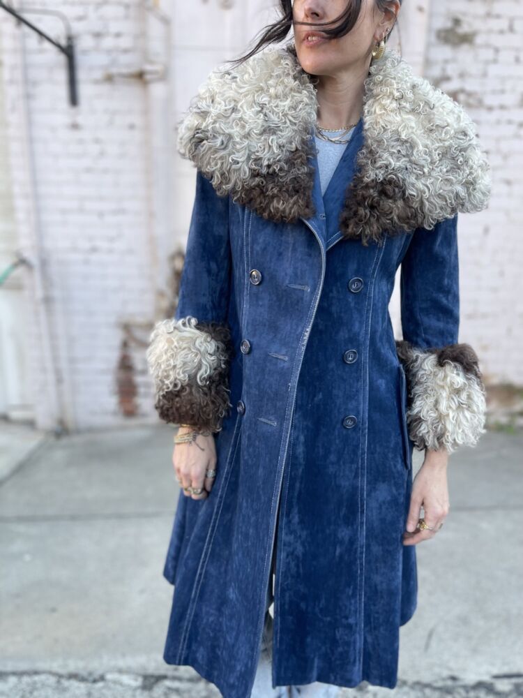 SOLD 70s Blue Coat – S/M → Hotbox Vintage