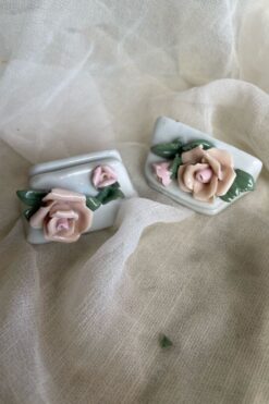 Vintage Porcelain Rose Place Card Holders - Set of 2