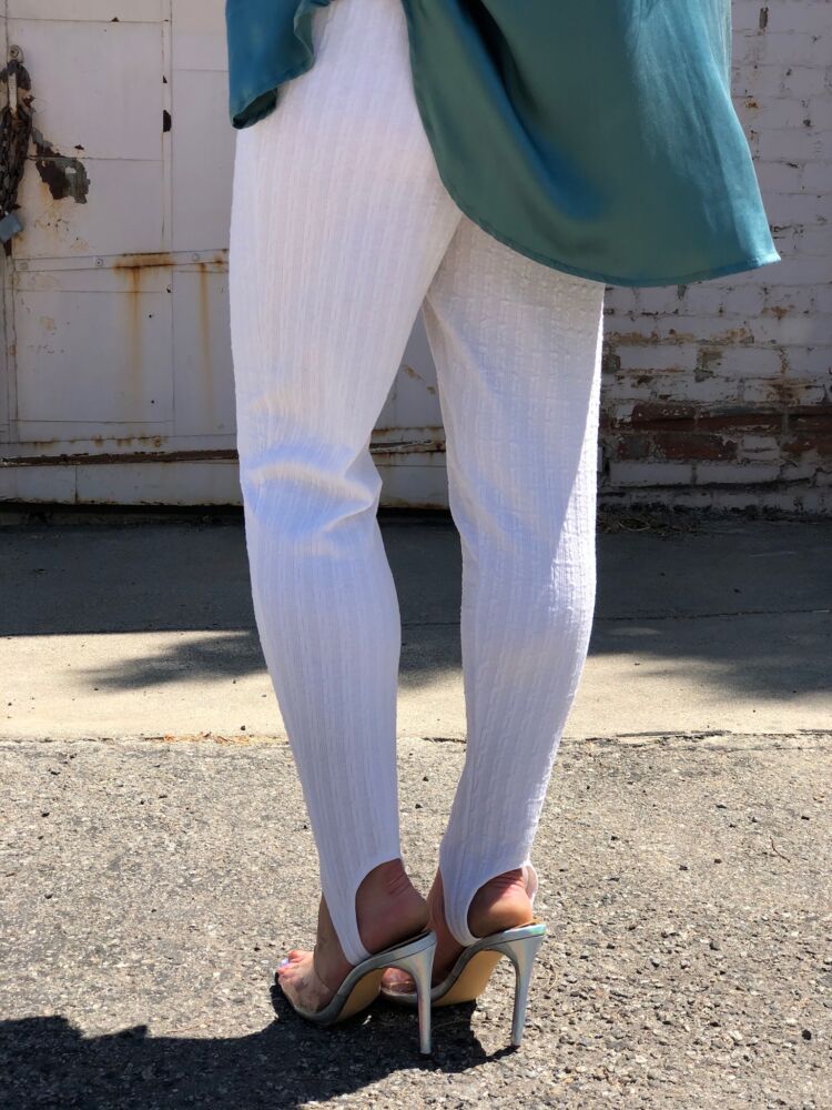 Bobbie Brooks Textured Stripe White Stirrup Pants → Hotbox Vintage
