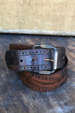 Vintage 70s Hand Tooled Brown Leather Belt