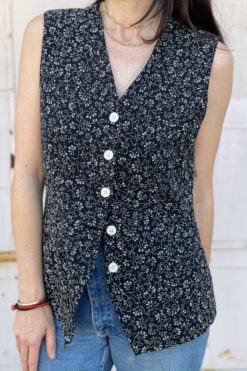 90s Navy Paisley Print Vest - Medium
