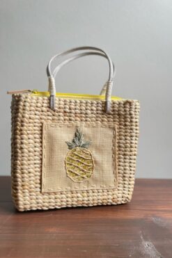 Pineapple Woven Straw Purse