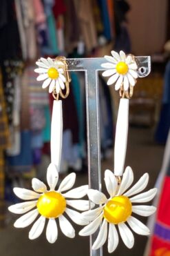 SOLD 60s White Daisy Enamel Drop Clip on Earrings