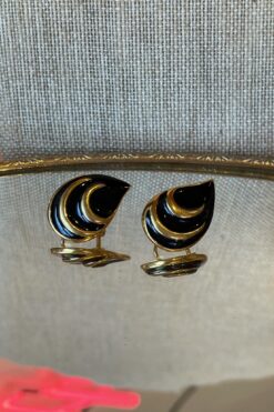 Vintage Signed JS Black and Gold Enamel Clip-On Earring