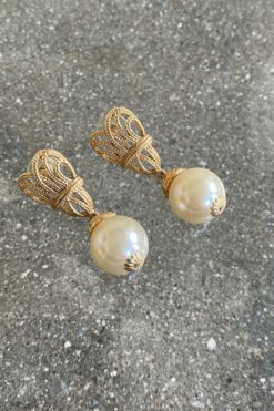 SOLD Vintage Gold Tone and Faux Pearl Dangle Earring