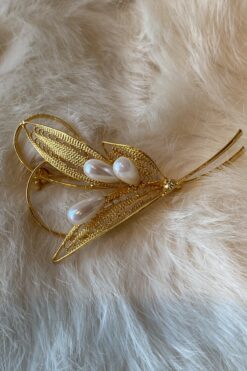 Vintage Faux Pearl Filigree Leaf Pin