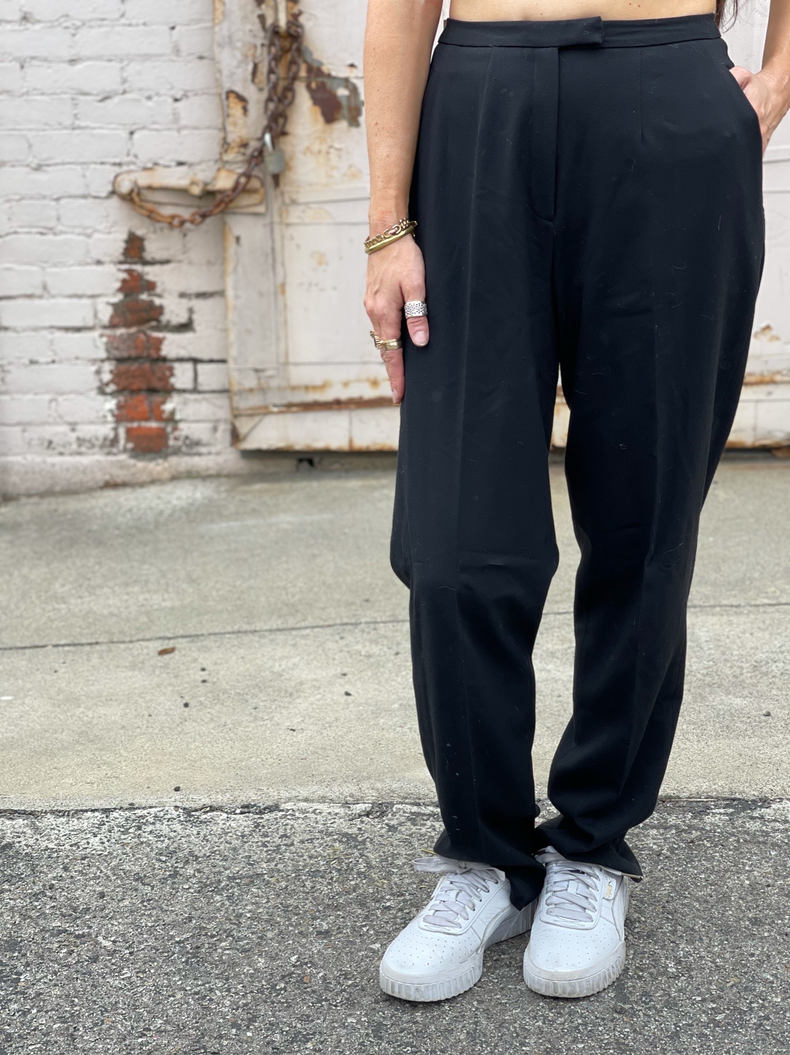 80s high-waist tuck pants