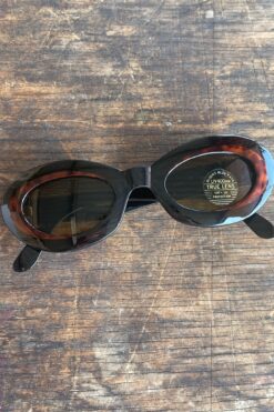 Vintage 90s Donatella Sunnies –  Black and Tortoiseshell