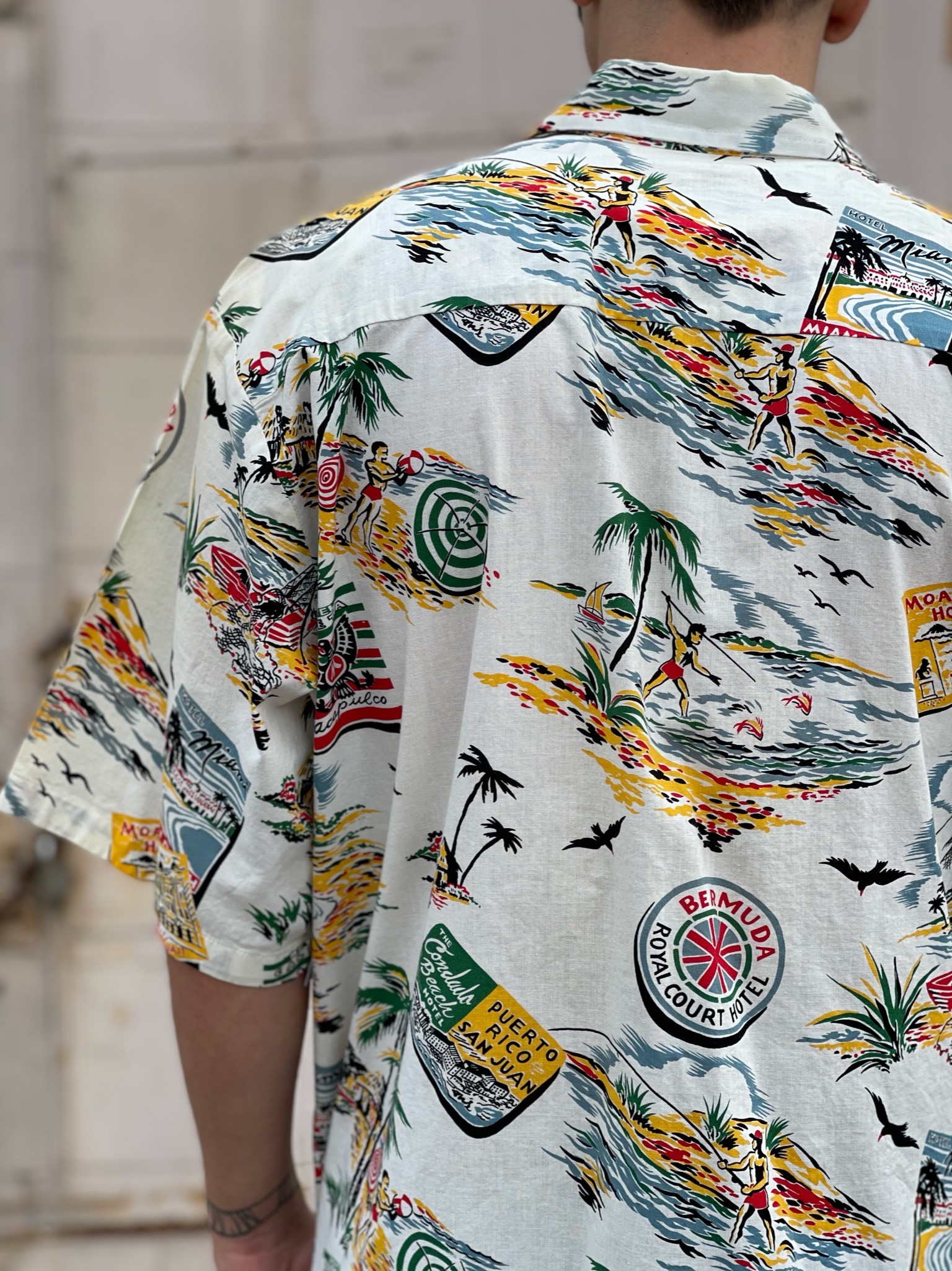 RETRO BOARDIN' MEN'S ALOHA SHIRT