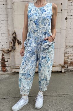 80s Blue Rose Print Jumpsuit - Medium