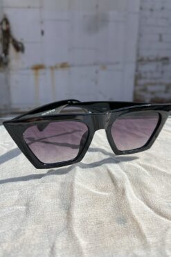 Black Pfeiffer Sunnies