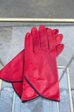 Vintage Red Leather Gloves with Black Piping