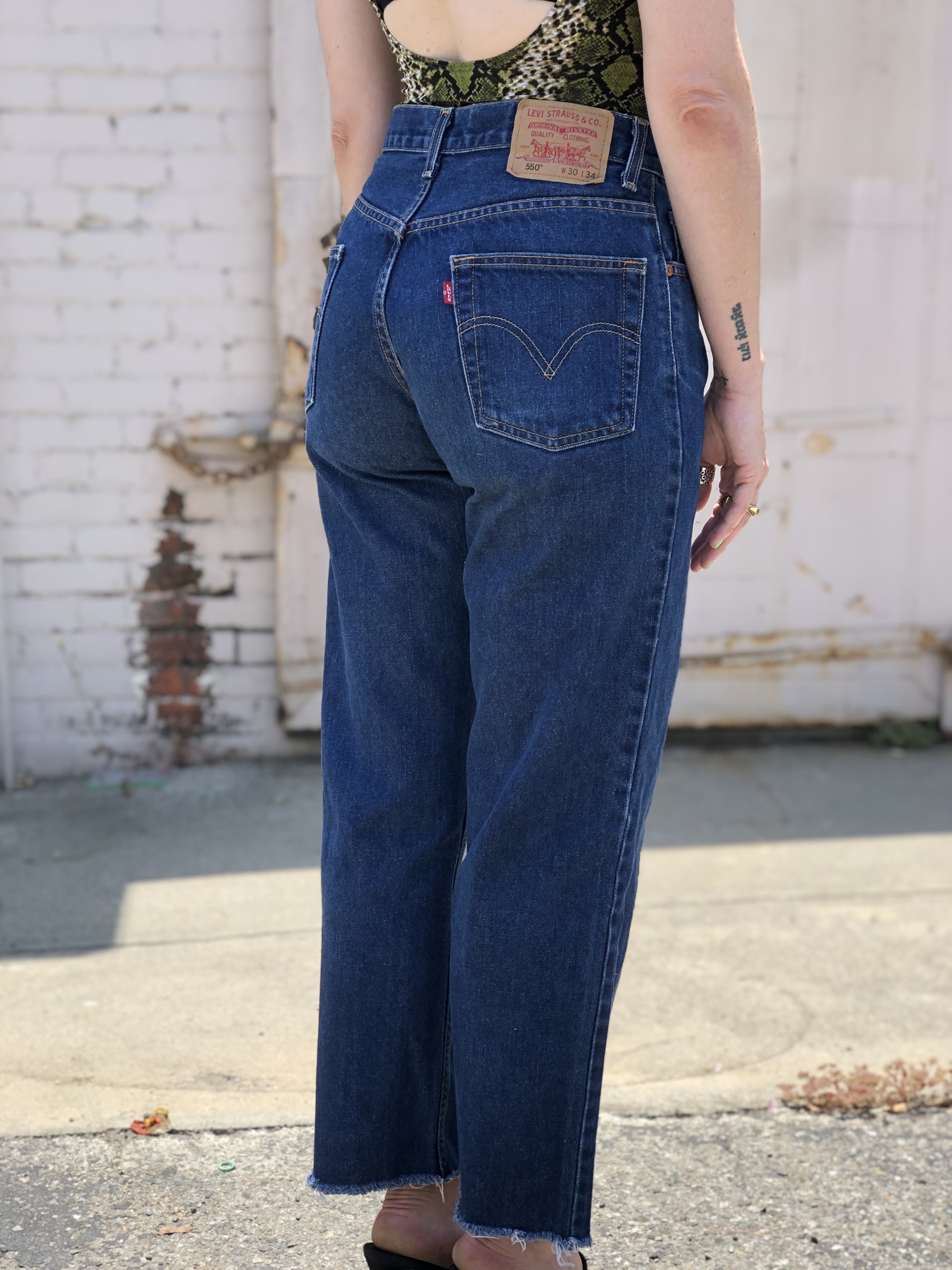 levi's 550 relaxed fit