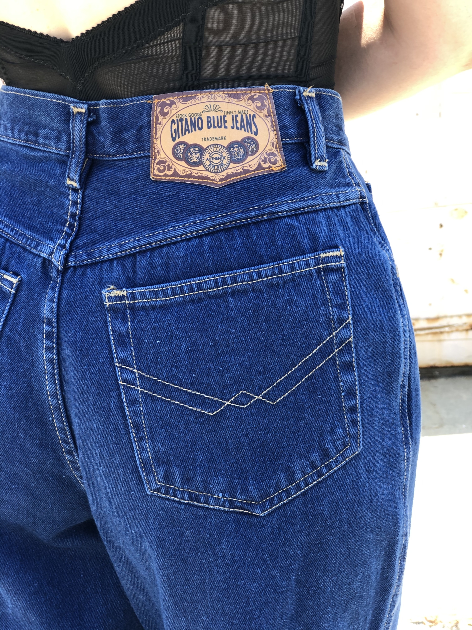 SOLD Gitano Blue Jeans – M/L → Hotbox Vintage