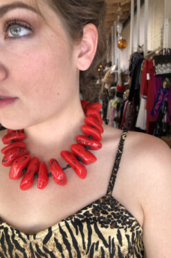80s Red Faux Coral Necklace