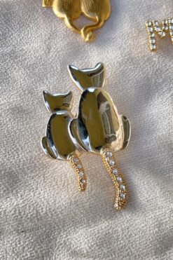 Vintage Silver Tone Cats with Rhinestone Tails Brooch